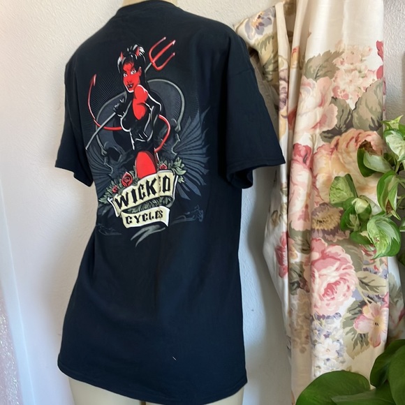 T-shirt Gildan Wicked Cycles Black with She devil Design - Picture 8 of 11